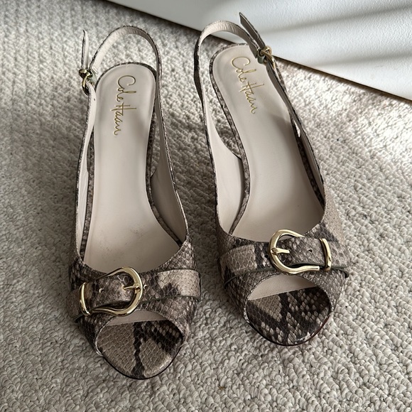 Cole Haan Slingback Heels | sz 8.5 B | neutral snakeskin color like new - Picture 3 of 10